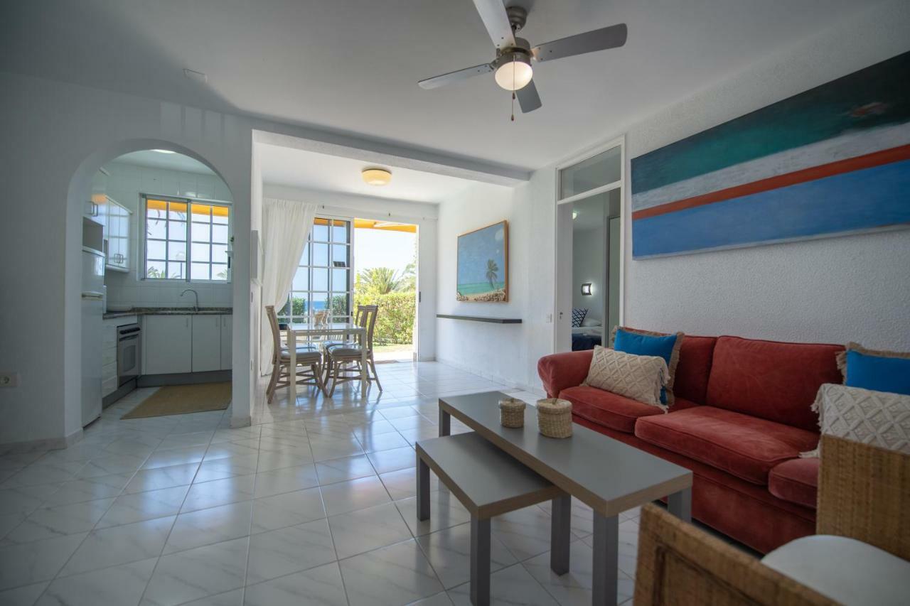 First Line San Agustin Apartment Luaran gambar