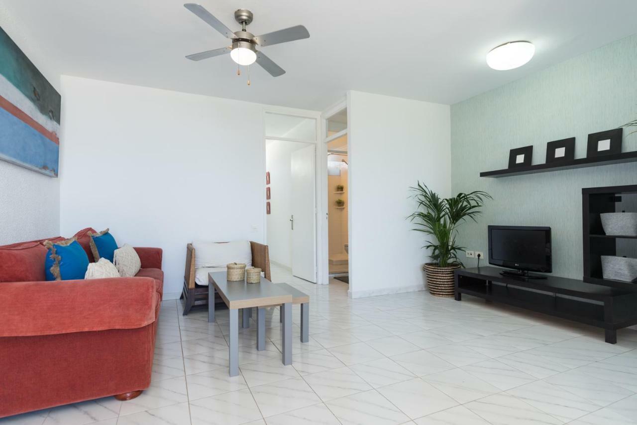 First Line San Agustin Apartment Luaran gambar