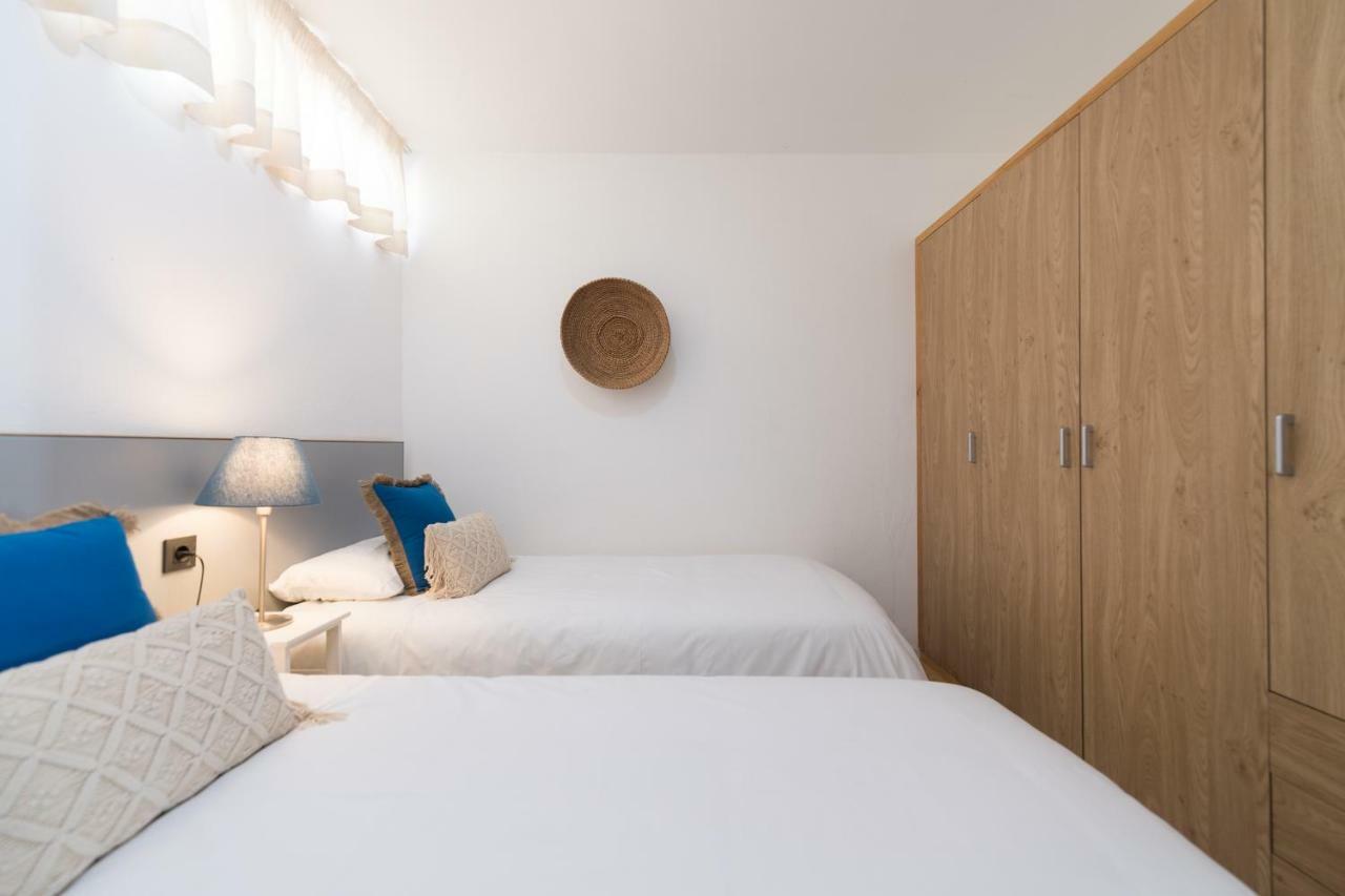 First Line San Agustin Apartment Luaran gambar