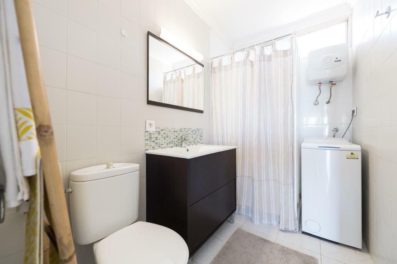 First Line San Agustin Apartment Luaran gambar