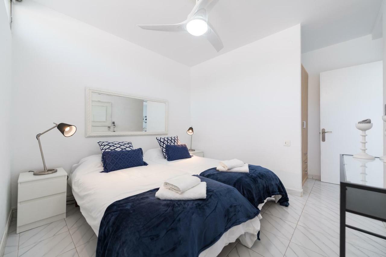 First Line San Agustin Apartment Luaran gambar